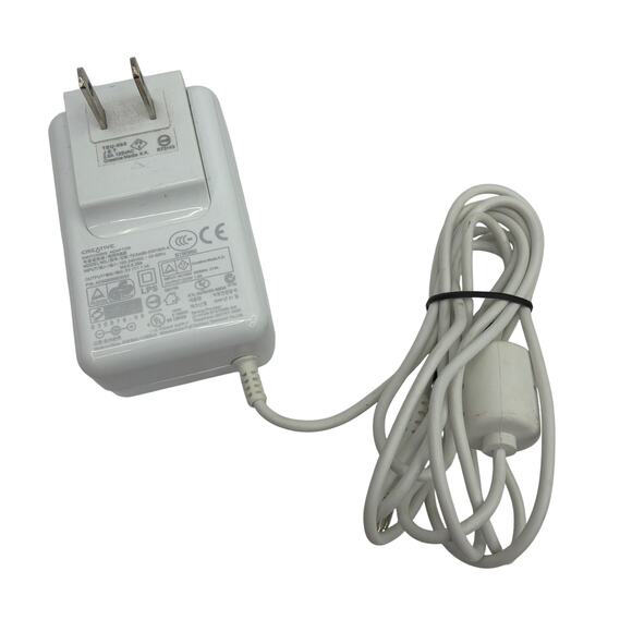 Creative TESA9B-0501800-A 5V 1.5A Switching Power Adapter 4mm Barrel - Picture 2 of 4